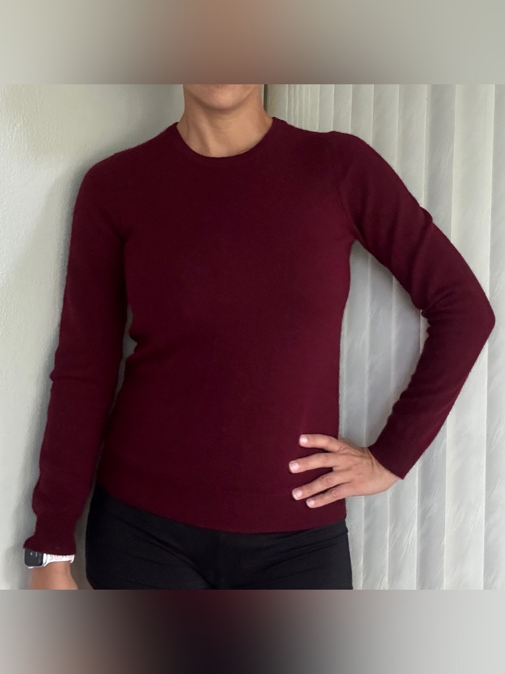 100% Cashmere Sweater Women’s XS - Burgundy - Excellent Condition